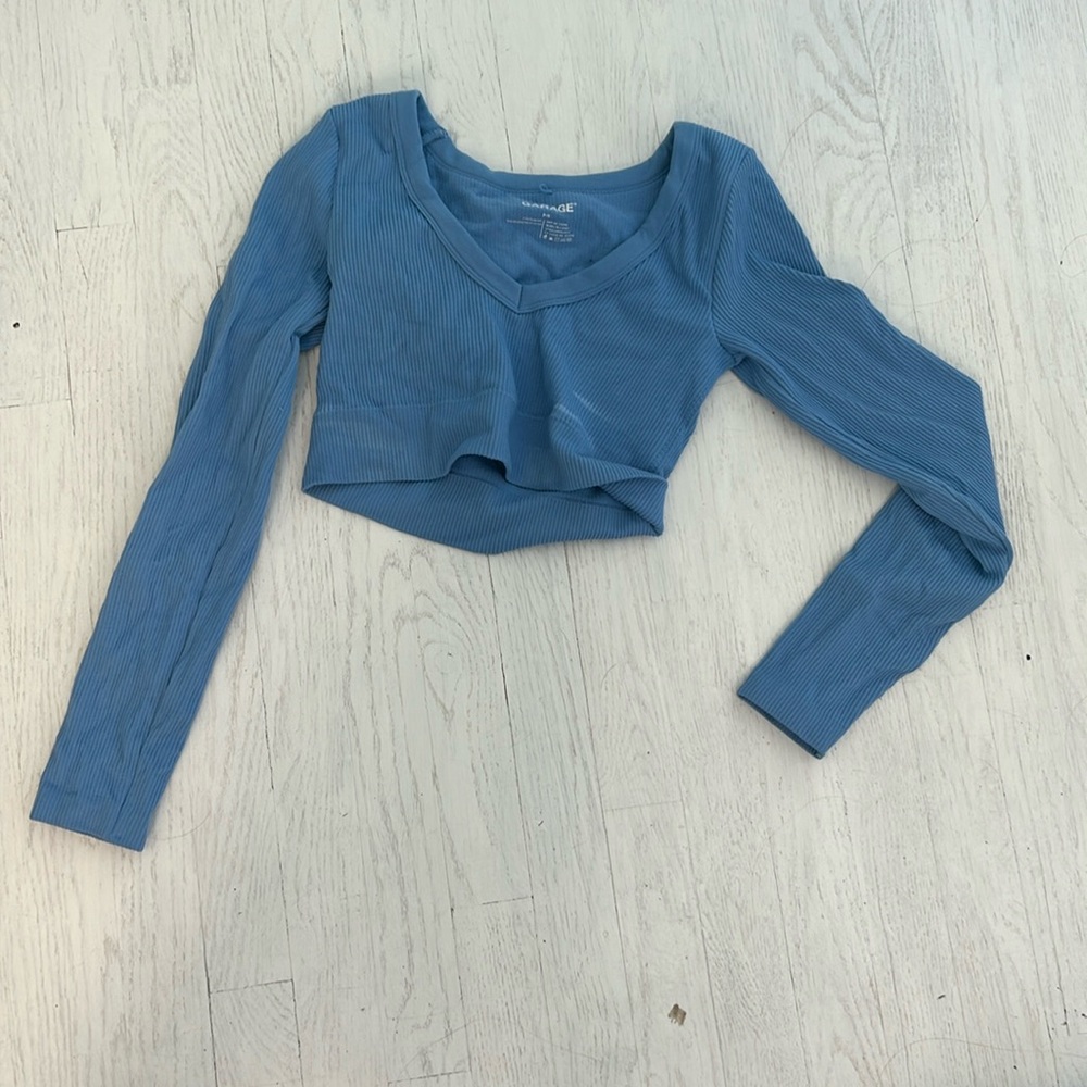 Blue Garage Top